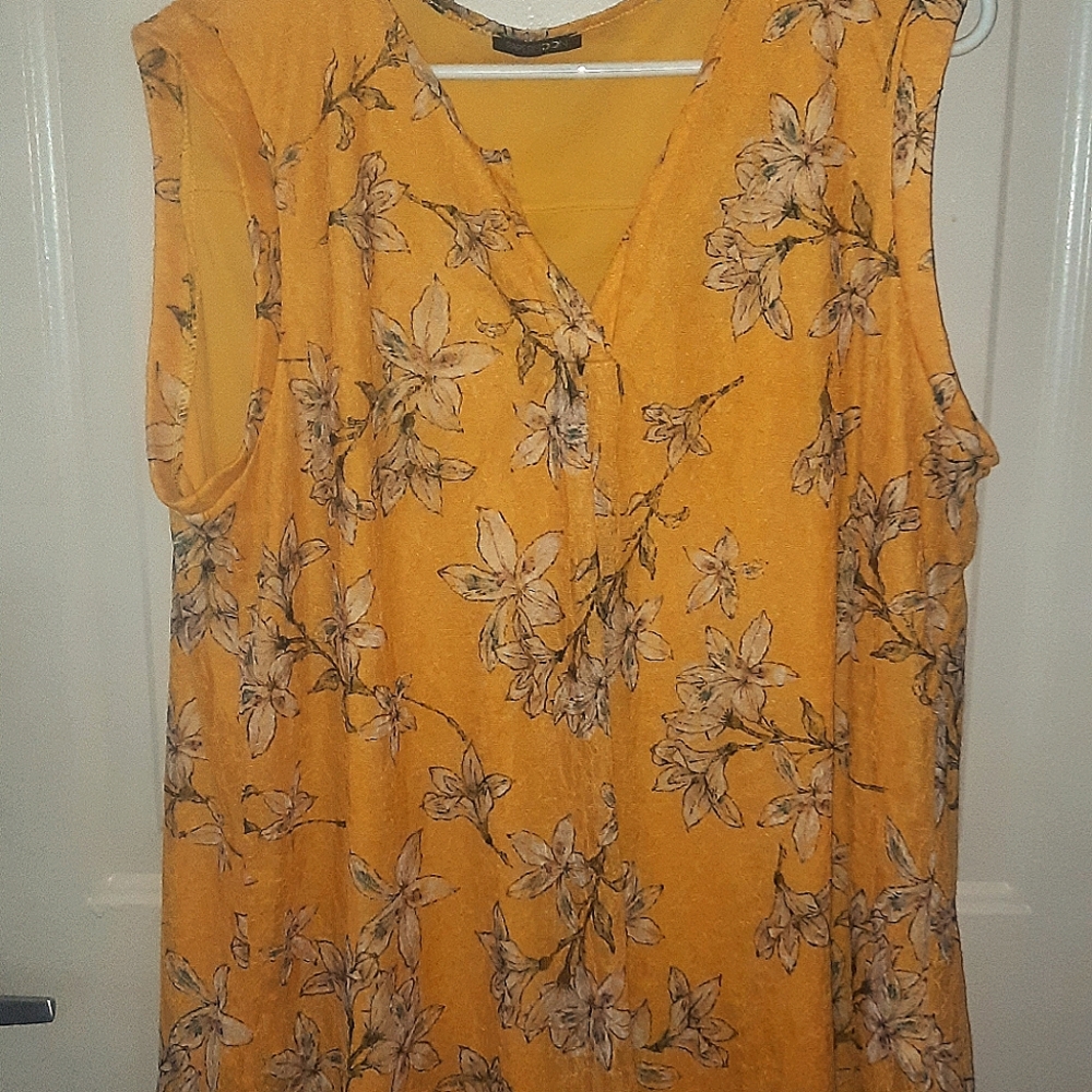 Papermoon Truckee Split Neck Knit Top